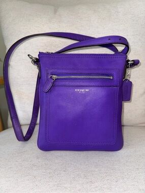 Coach Legacy Swingpack Purple Leather Crossbody Sling Bag Shoulder Purse